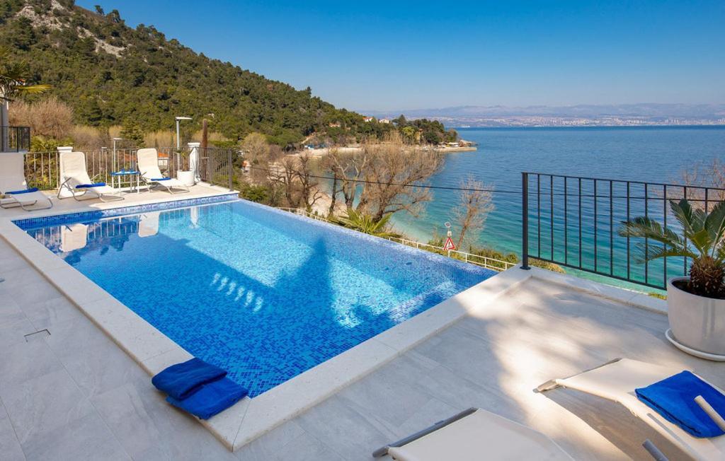 Villa Medea Lovran Buitenkant foto